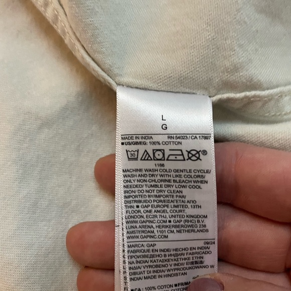 GAP Pearl Snap Button Down Ladies Lg - Picture 5 of 5